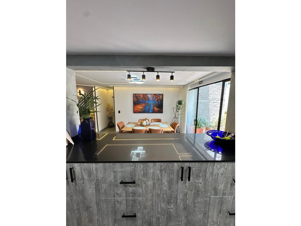 Casa Unifamiliar Amoblada en Venta en Santa Mónica, Medellín — foto 5