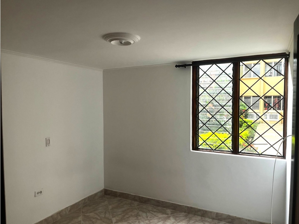 Apartamento en Venta en Itagüí sector Chimeneas — foto 2