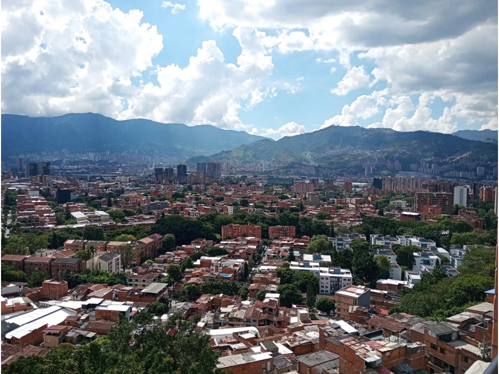 Apartamento en Venta en Envigado Altos de Misael