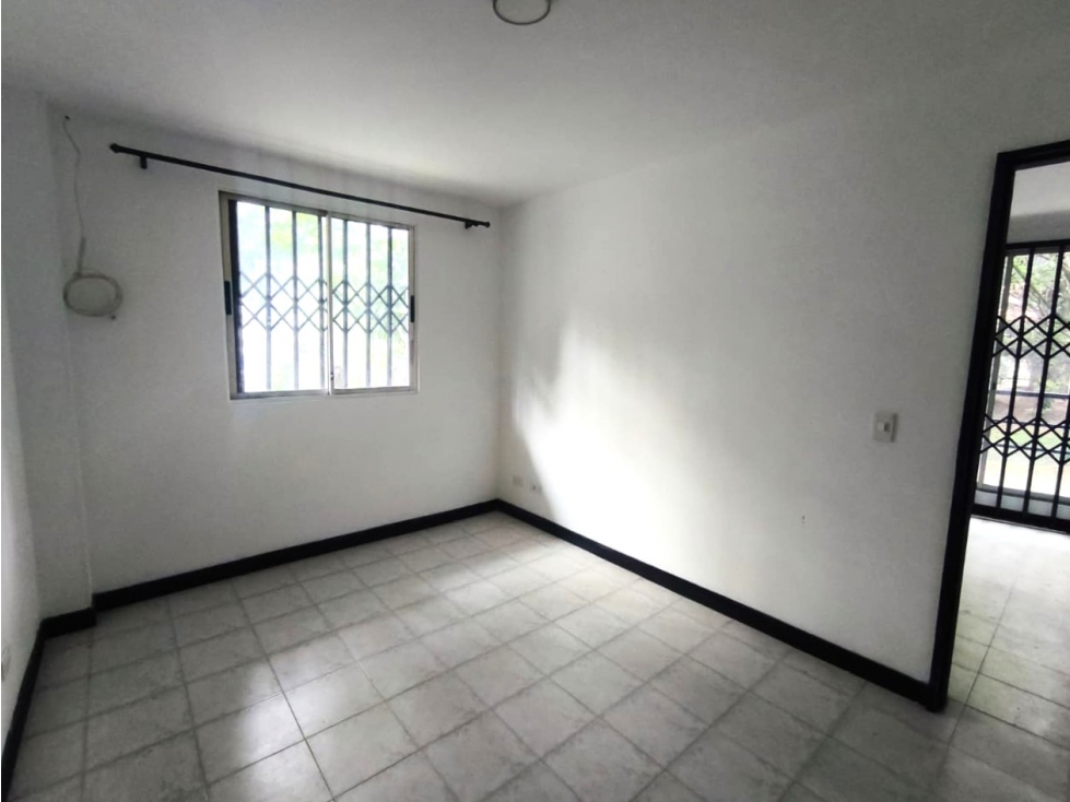 Apartaestudio en Arriendo en Santa Lucía, Medellín — foto 4