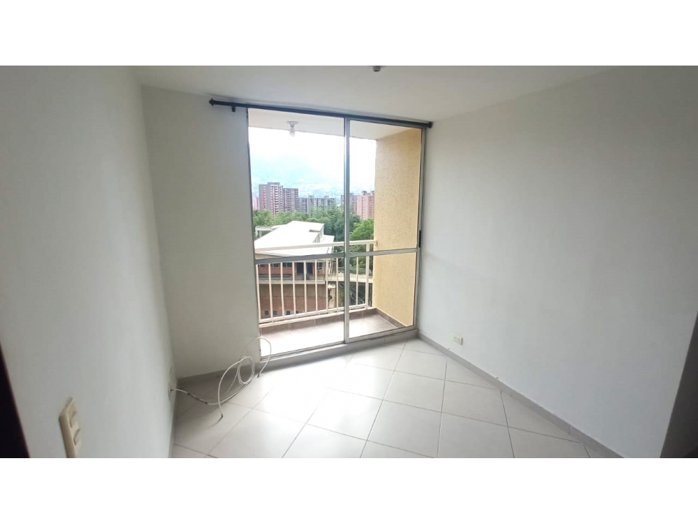 Apartamento en Venta en Itagüí sector Viviendas Del Sur — foto 5