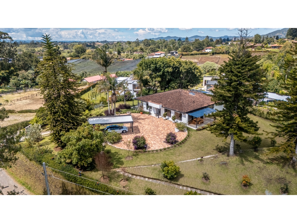 Casa Finca Amoblada en Arriendo en El Carmen de Viboral en Cesión — foto 5