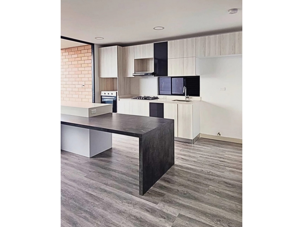 Penthouse en Arriendo en El Poblado sector Linares, Medellín — foto 2