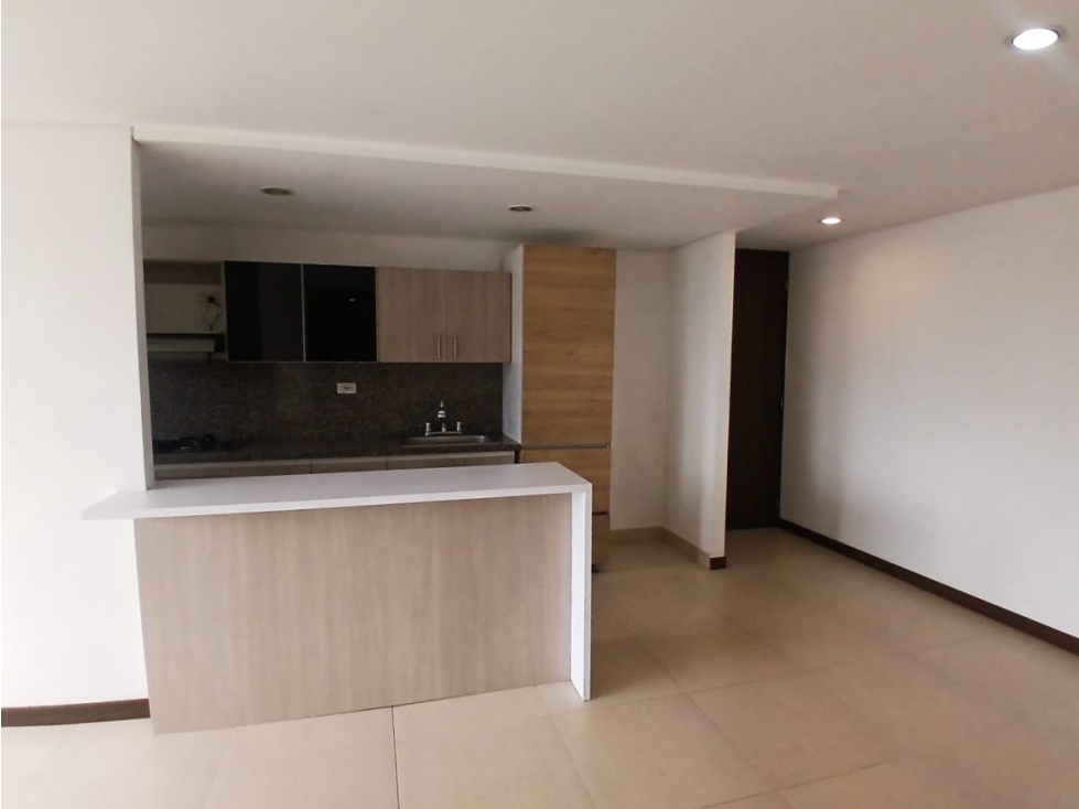 Amplio y Hermoso Apartamento en Venta en Sabaneta La Doctora — foto 2