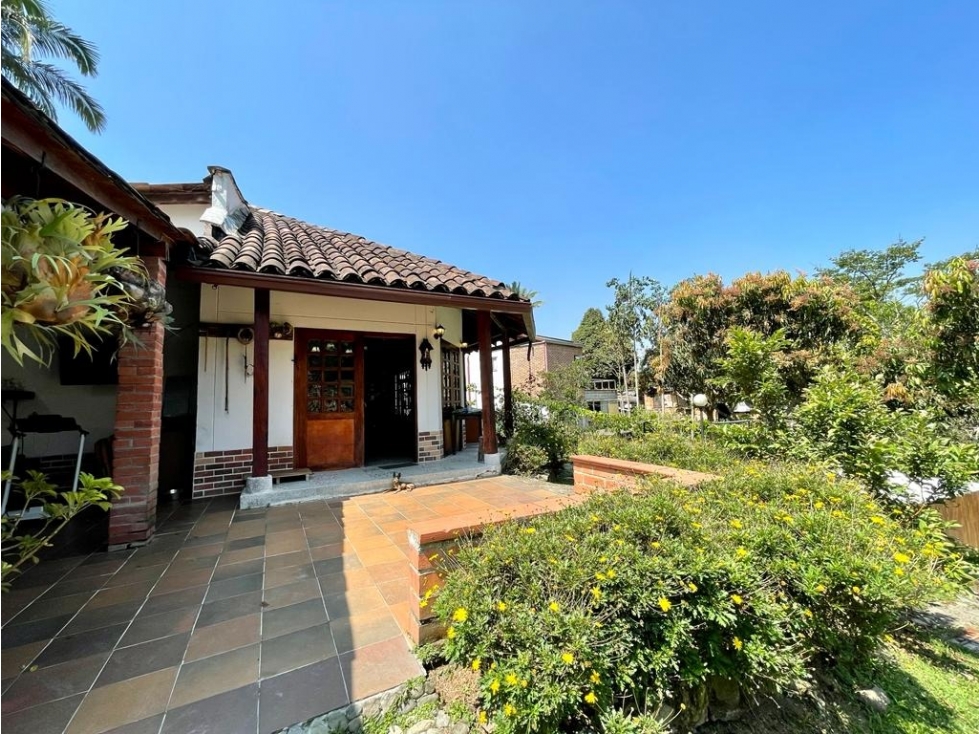 Casa Campestre en Venta en Envigado sector Terracina