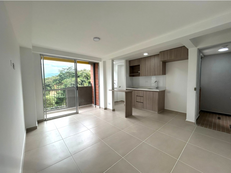 Apartamento para Estrenar en Venta en Itagüí Santa María