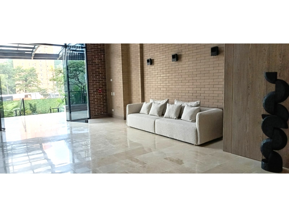 Apartaestudio Seniors en Venta en El Poblado, Medellín — foto 2
