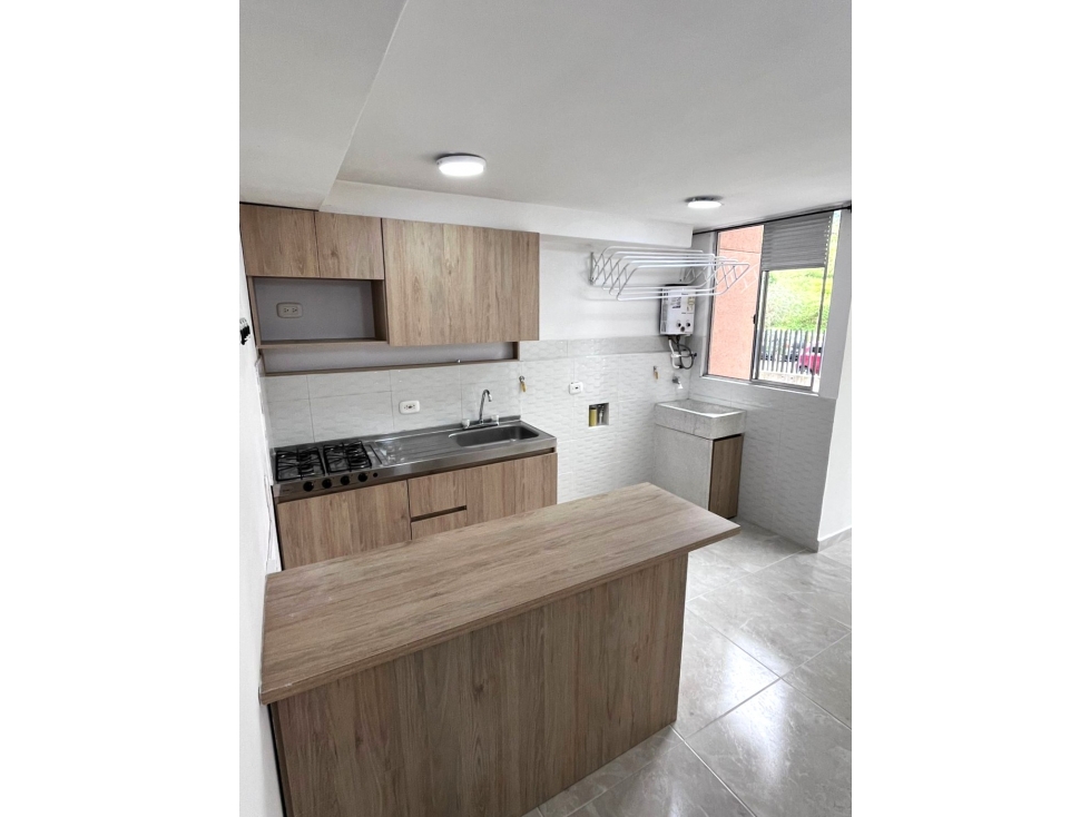 Apartamento en Venta en San Antonio De Prado — foto 2