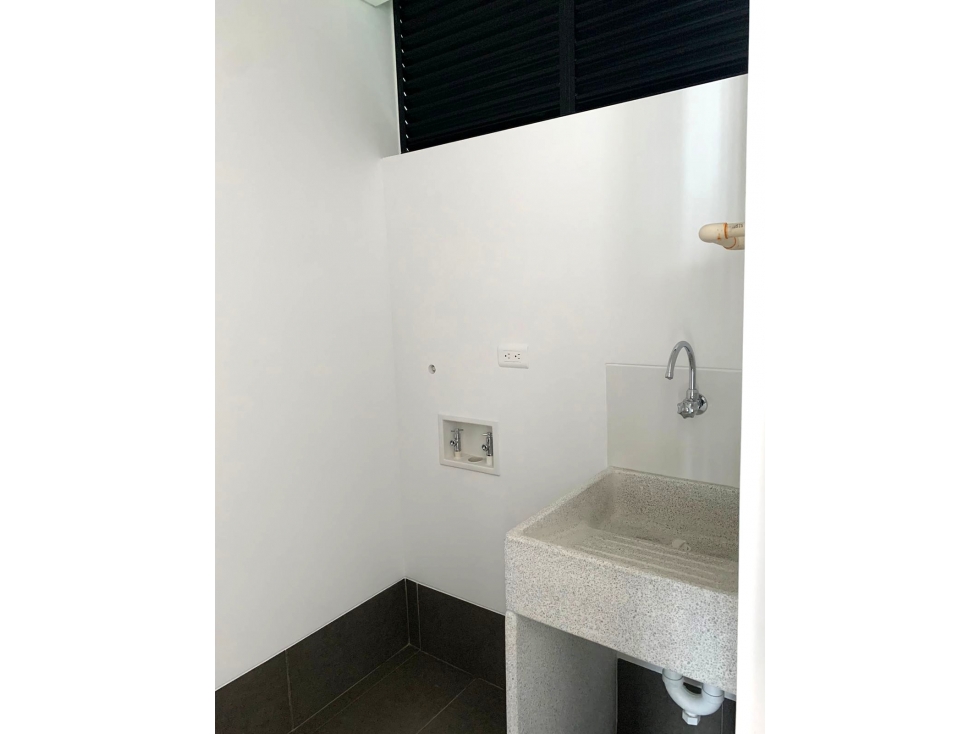 Apartamento en Arriendo en El Poblado sector Linares, Medellín — foto 4
