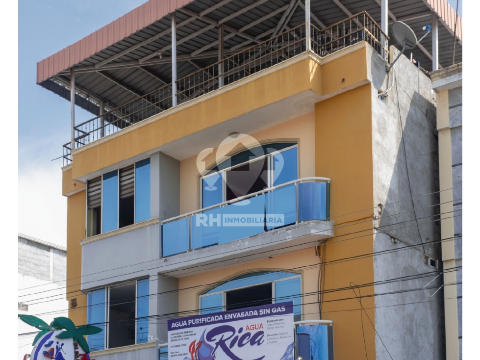EDIFICIO EN VENTA CON LOCAL COMERCIAL AL NORTE DE MACHALA #RNLP