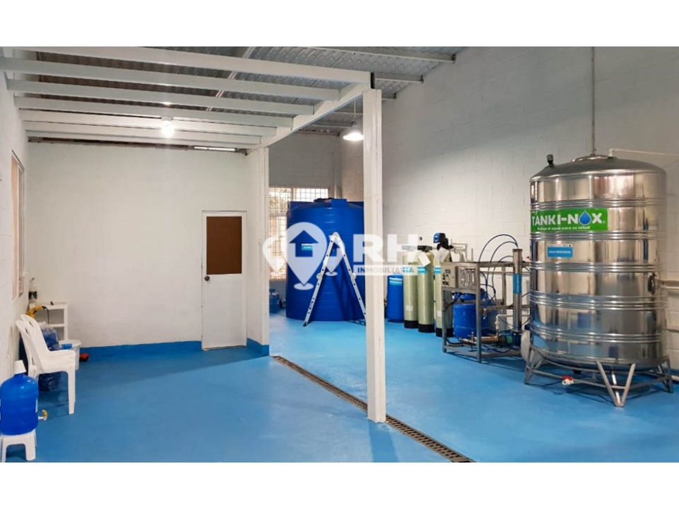 BODEGA CON GARAJE Y CERRAMIENTO EN VENTA EN MACHALA #CEM1 - 6