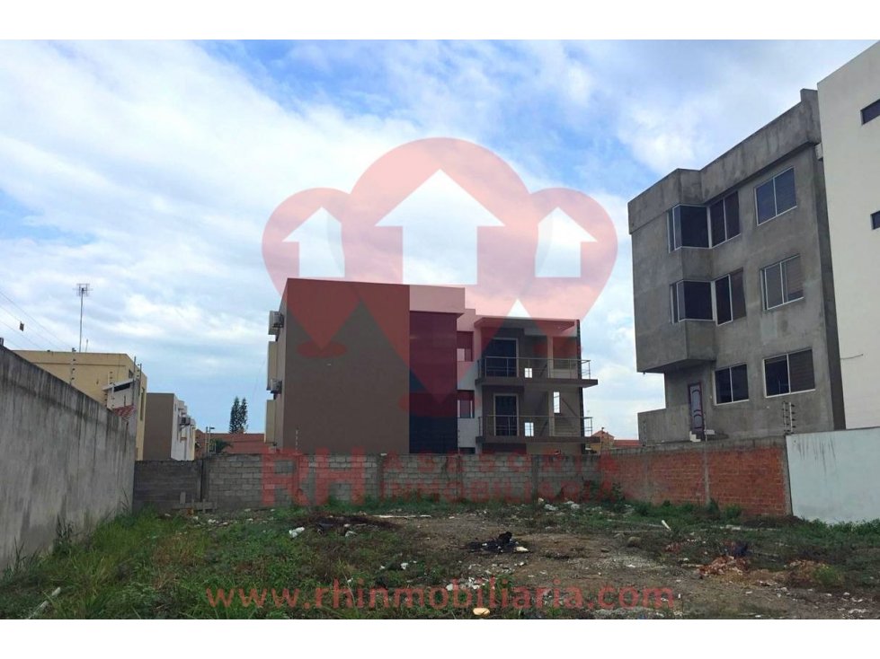 Terreno en venta, Urb. La Carolina, Machala 324