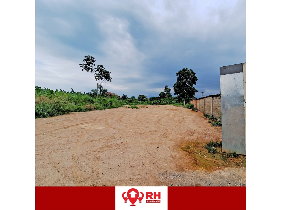 TERRENO EN VENTA EN LAS CALLES BOLIVAR Y TARQUI, PASAJE - 4