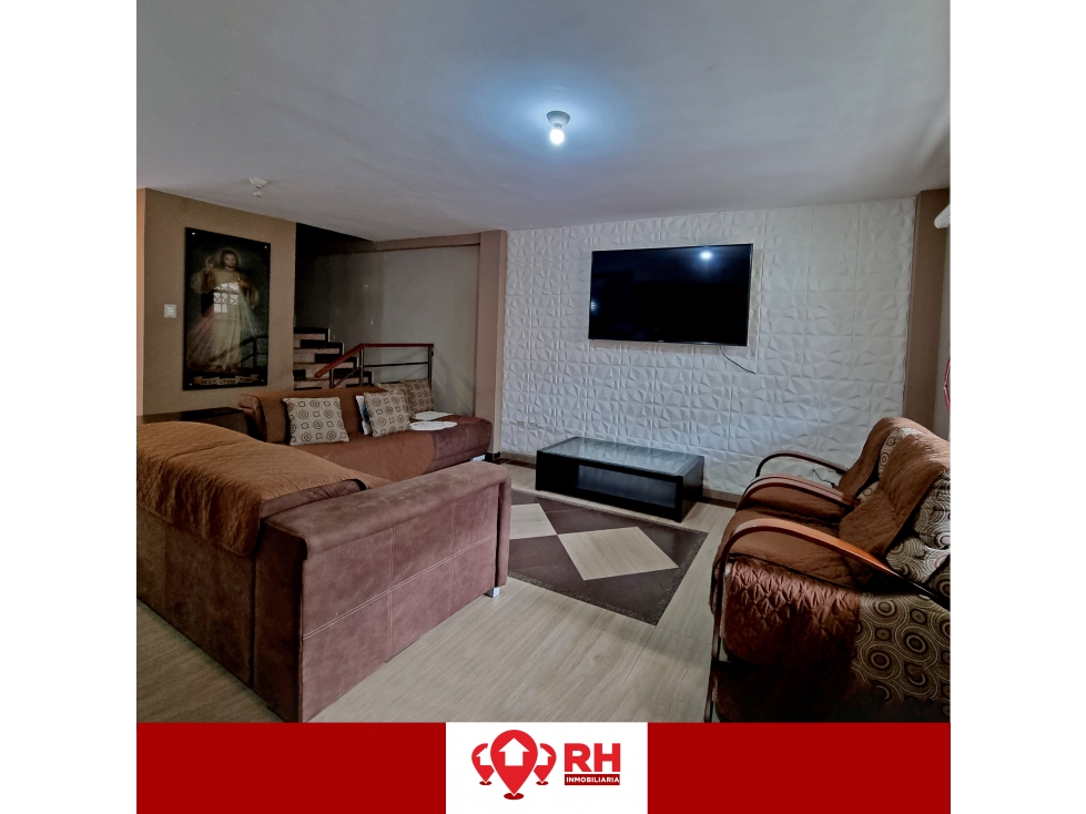 ESPECTACULAR CASA EN VENTA EN URBANIZACION CIUDAD VERDE, MACHALA - 2