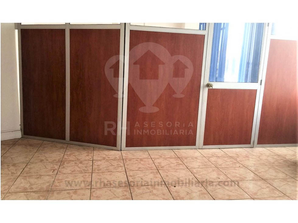 Edificio en alquiler Parque Colón, Machala 122 — foto 3