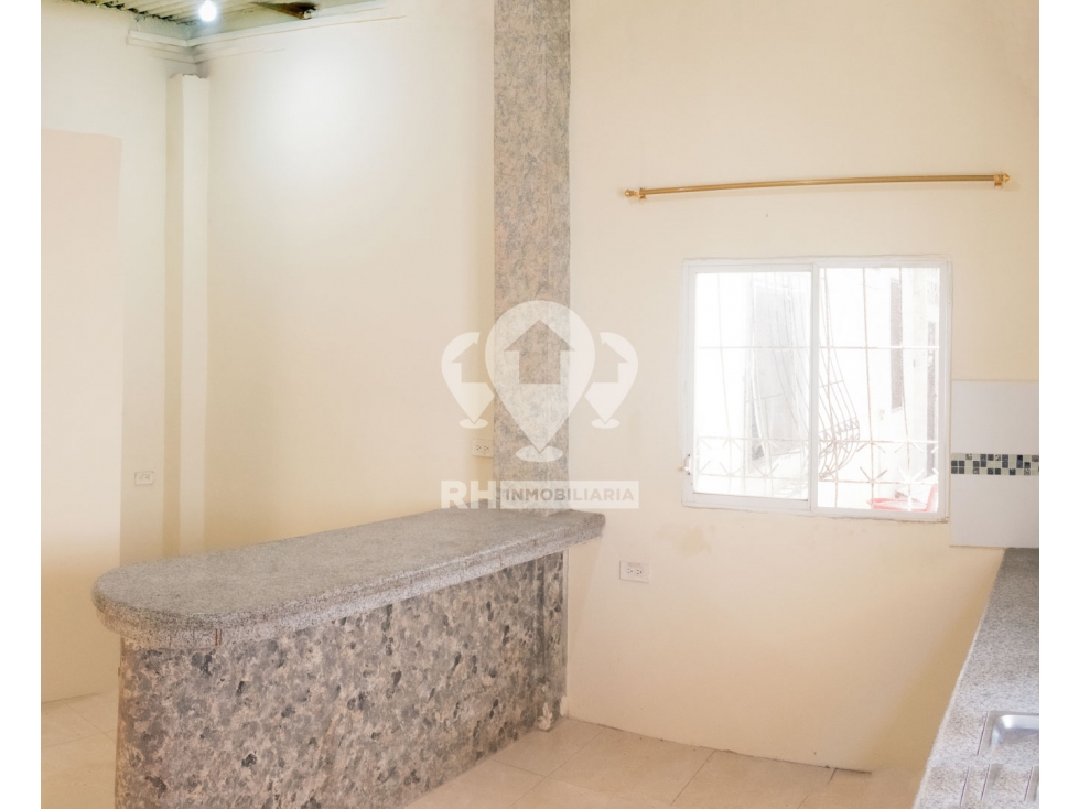 SUITE EN ALQUILER EN EL CENTRO DE MACHALA #MLR — foto 4