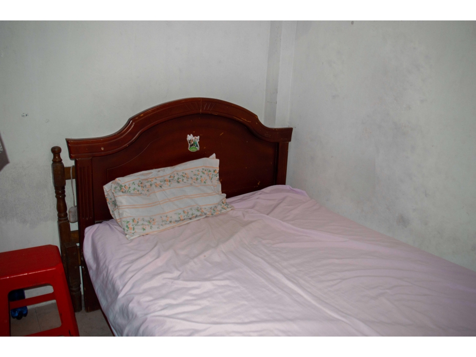 CASA DE 2 PISOS EN AV. LA FERROVIARIA #SHGC — foto 3