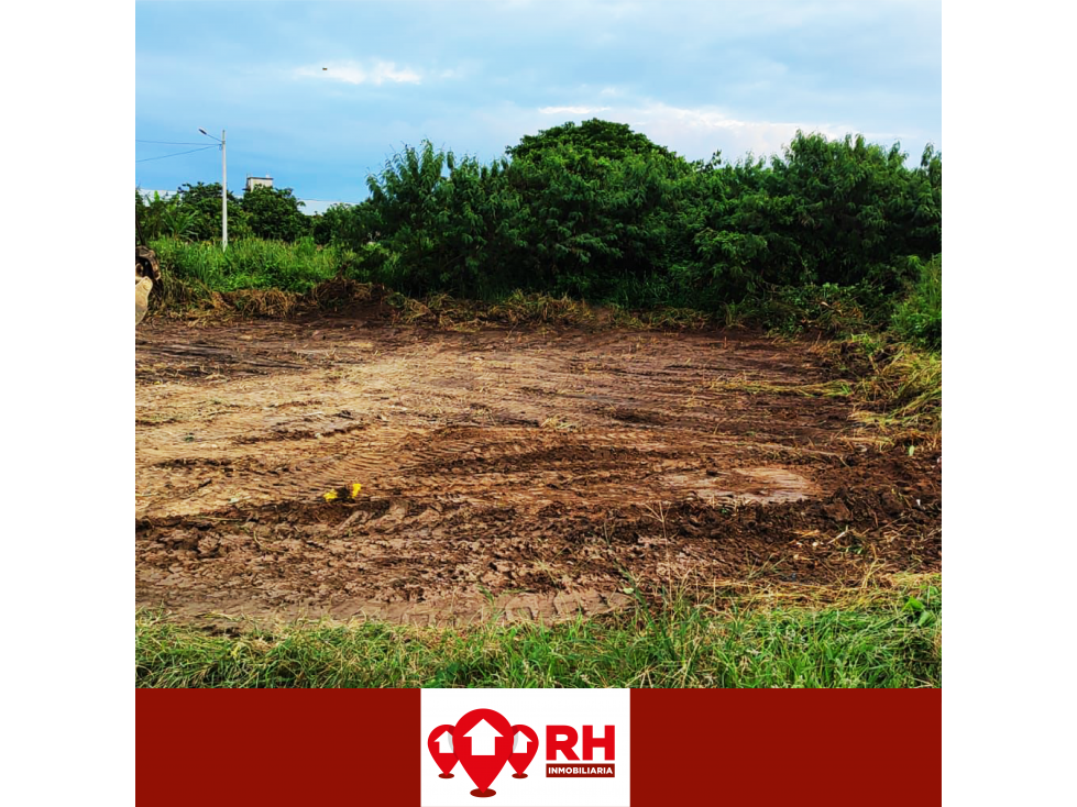 TERRENO EN VENTA EN EL BARRIO 13 DE ABRIL, MACHALA - 2