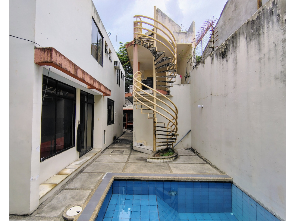 CASA EN VENTA EN LA URBANIZACION UNIORO - 5