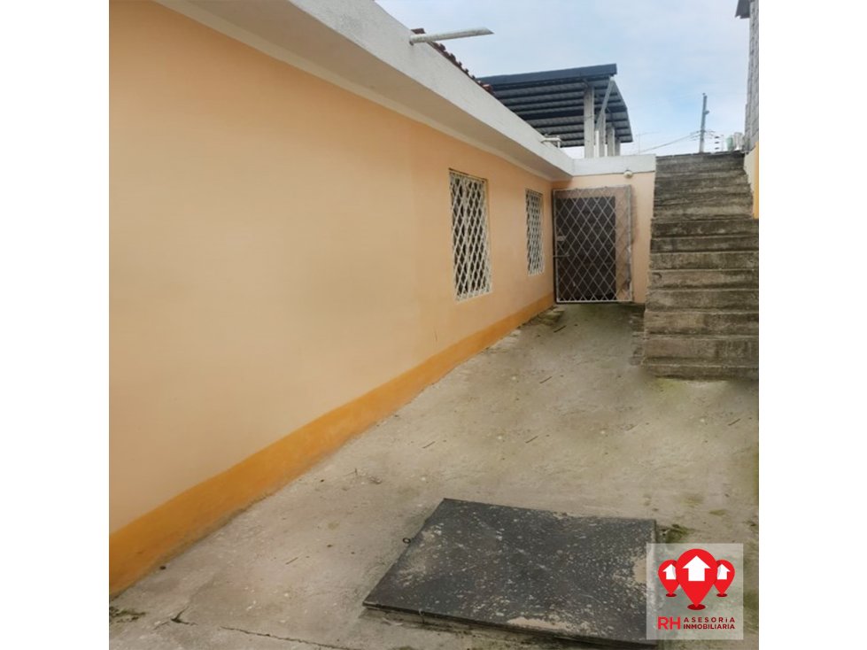 Casa en venta, Urbanizacion El Sol, Machala 601 — foto 2