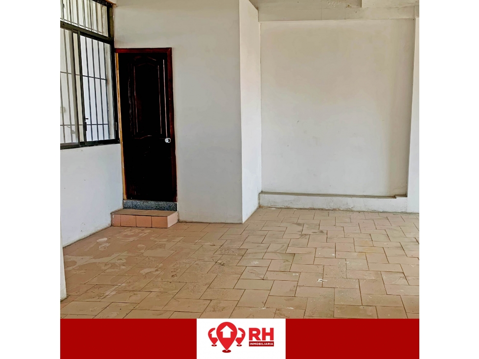 CASA EN VENTA EN LA CALLE SUCRE, MACHALA — foto 5