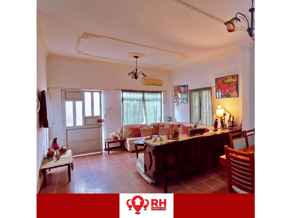 CASA EN VENTA EN LA CDLA LA ADOLFINA, CIUDAD PASAJE - 3