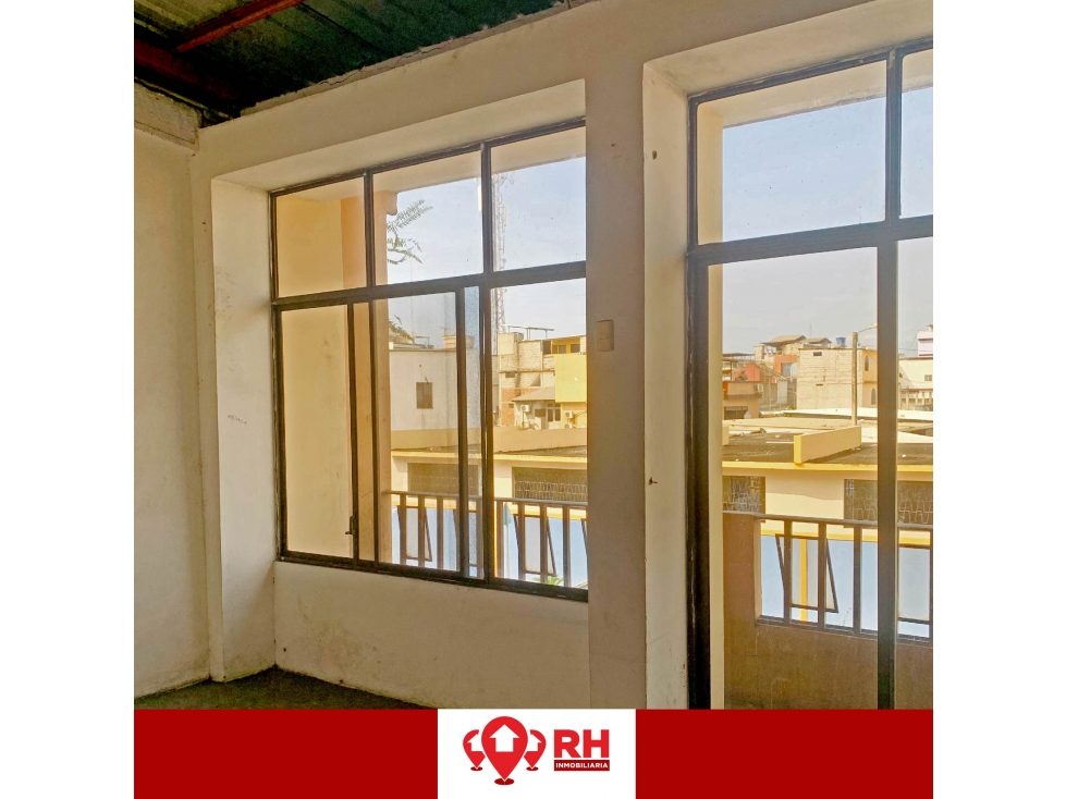 CASA EN VENTA EN LA CALLE SUCRE, MACHALA — foto 2