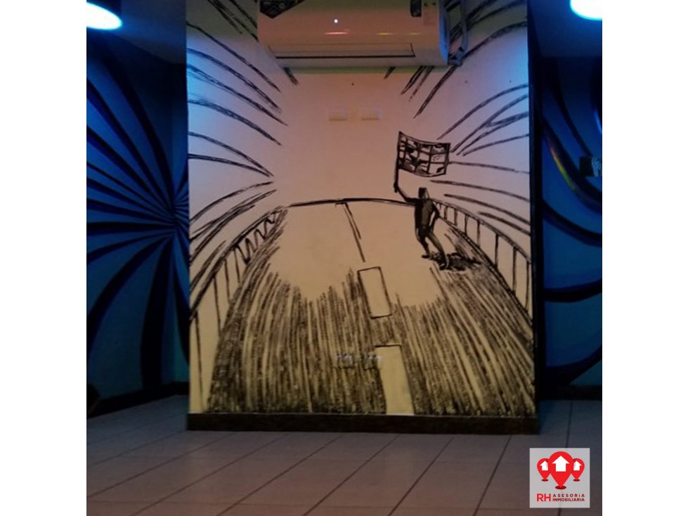 Local amoblado en venta, C.C. La Piazza 718 — foto 3