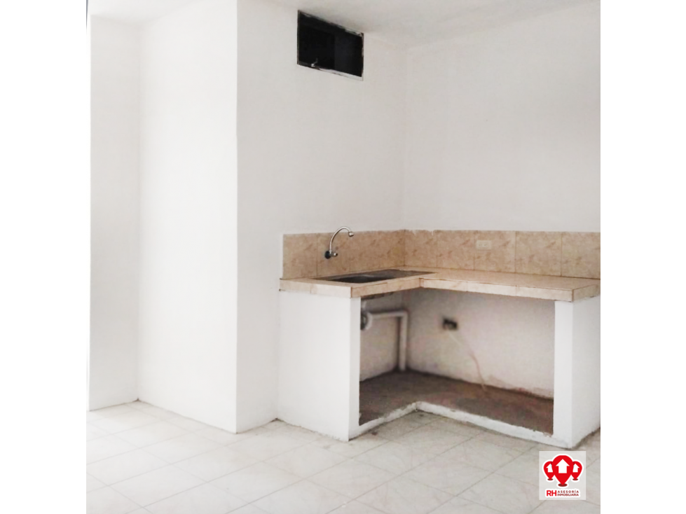 DEPARTAMENTO EN ALQUILER EN EL CENTRO DE MACHALA #DPT6 — foto 4