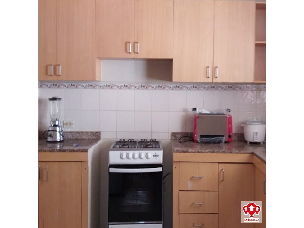 CASA DE 2 PLANTAS EN ALQUILER EN CIUDAD VERDE - MACHALA NA24 — foto 4