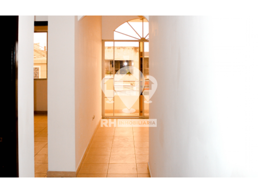 DEPARTAMENTO CÉNTRICO EN ALQUILER (TODO EL PISO) #PGDP — foto 3