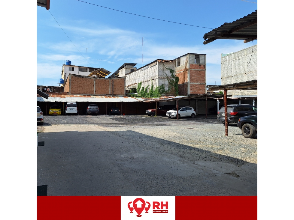 CASA CON AMPLIO TERRENO EN VENTA EN HUAQUILLAS — foto 2