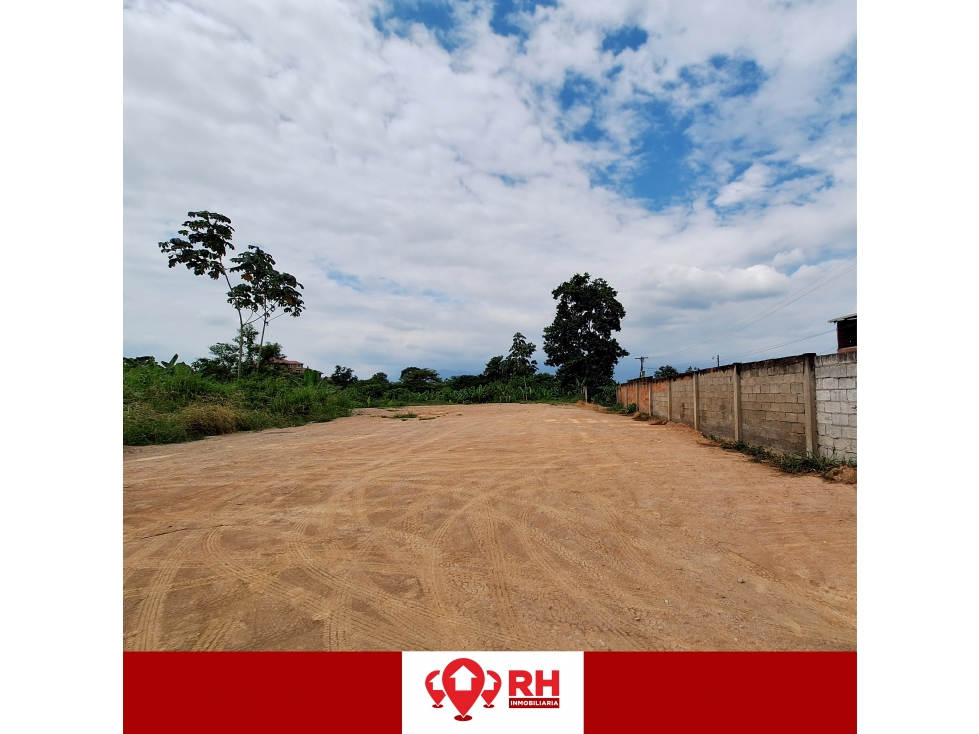 TERRENO EN VENTA EN LAS CALLES BOLIVAR Y TARQUI, PASAJE - 2