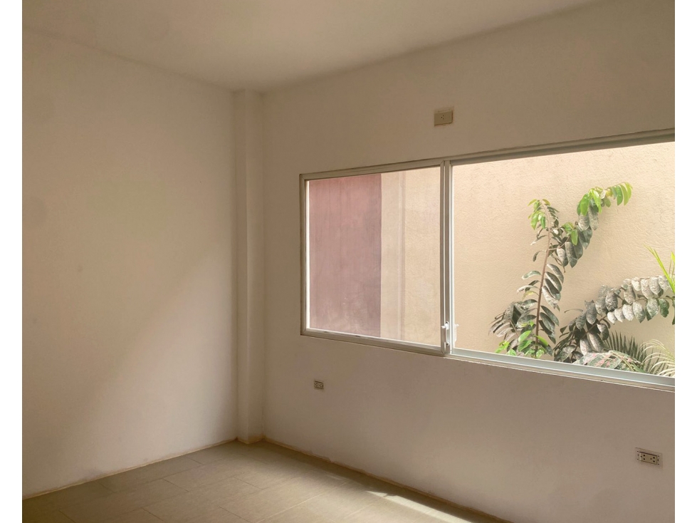 CASA EN VENTA EN CDLA SAN GREGORIO — foto 3