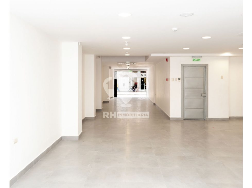 LOCAL COMERCIAL DE ALQUILER EN ZONA CÉNTRICA DE MACHALA #RVG — foto 3