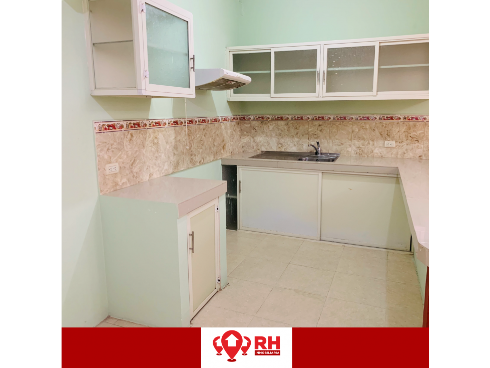 DEPARTAMENTO EN ALQUILER EN LA CALLE CARLOS GUAMAN, CANTÓN PASAJE — foto 3