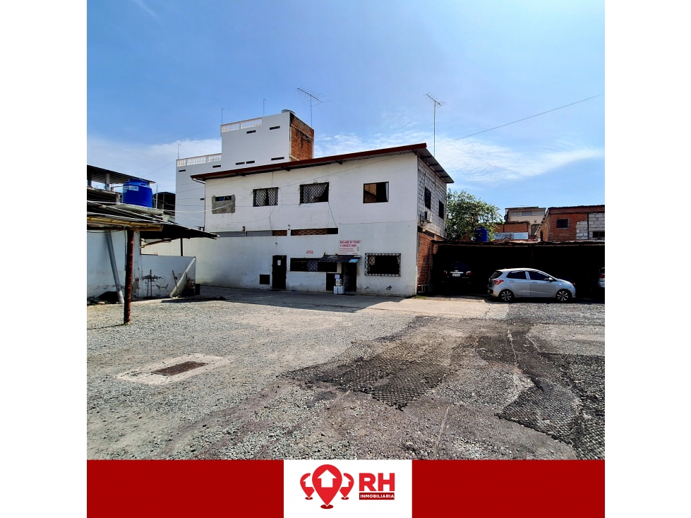 CASA CON AMPLIO TERRENO EN VENTA EN HUAQUILLAS — foto 5