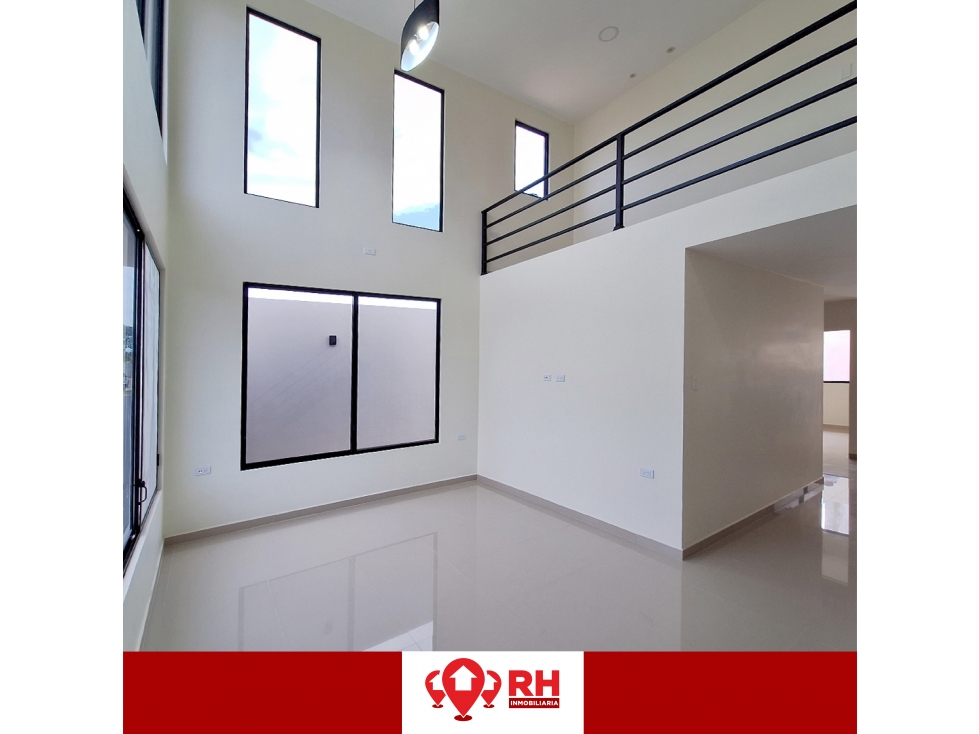 CASA EN VENTA EN URBANIZACIÓN ZHARA, PASAJE - 2