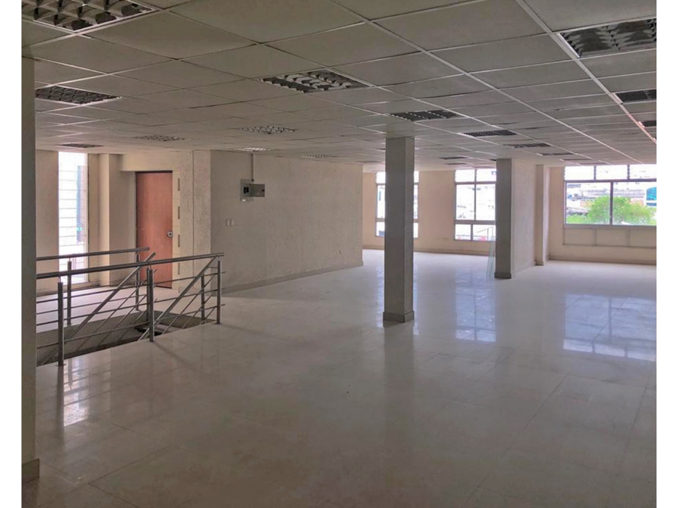 ARRIENDO 1ro Y 2da PLANTA EN EDIFICIO UBICADO EN COOP MUSHUCRUNA — foto 3