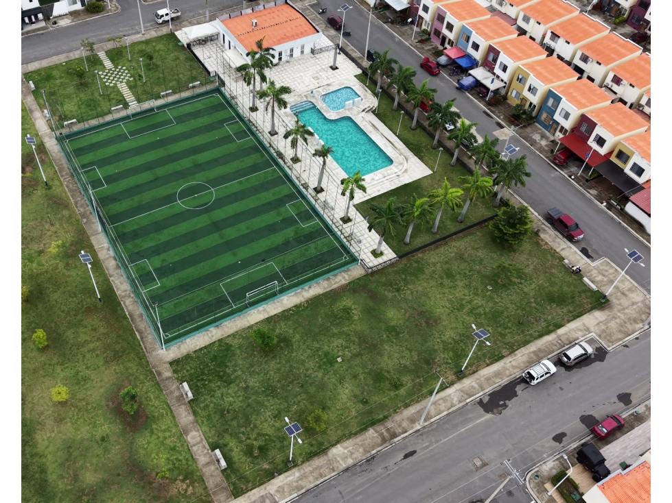 CASA EN VENTA O ALQUILER EN URBANIZACION MIRACIELO, MACHALA — foto 6