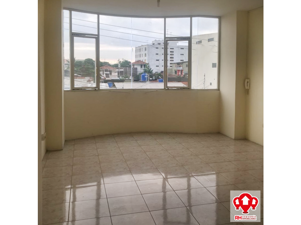 Oficina en alquiler centro de Machala 522