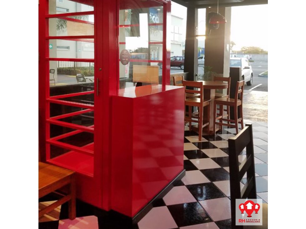 Local amoblado en venta, C.C. La Piazza 718 — foto 6