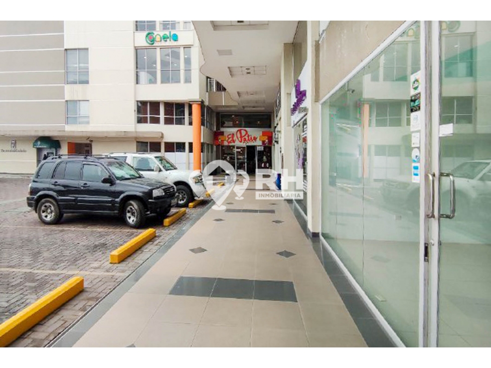 LOCAL COMERCIAL CON MEZANINE EN ALQUILER EN OROPLAZA, MACHALA #LSM — foto 6
