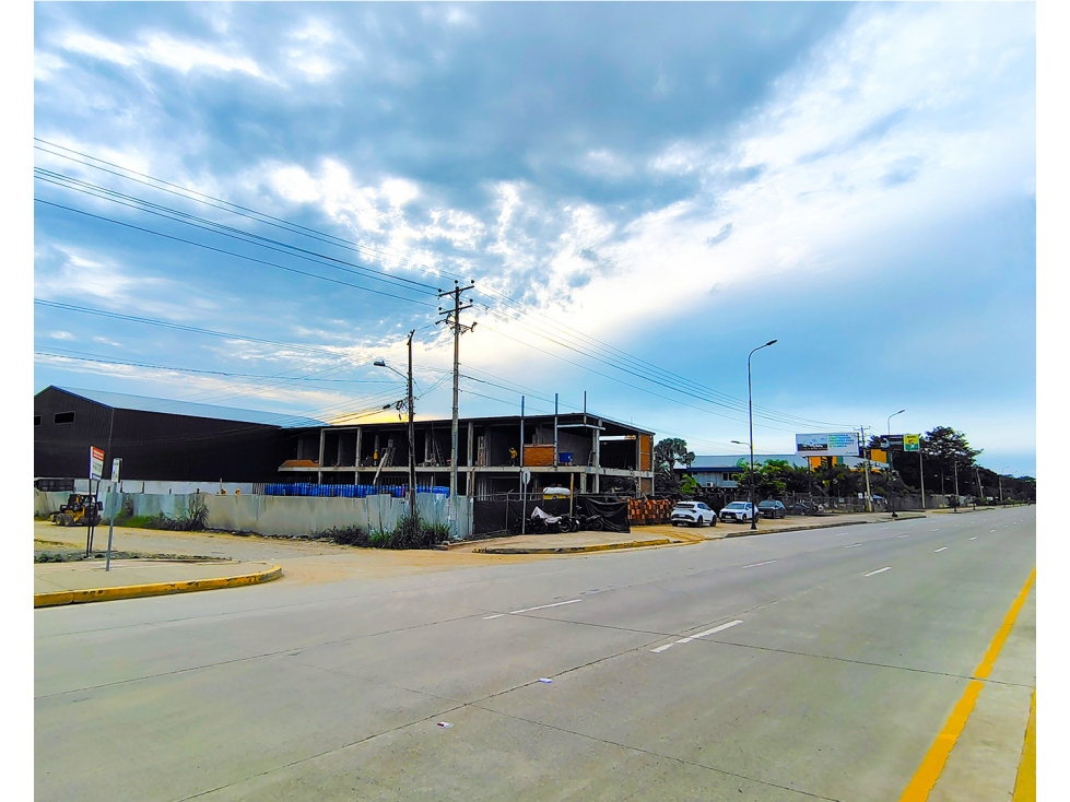 LOCAL #2 EN ALQUILER EN PLAZA COMERCIAL FEHIERRO — foto 2