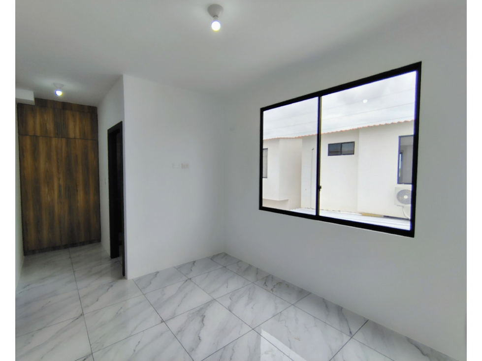 CASA EN ARRENDAMIENTO EN LA URBANIZACION MIRACIELO, MACHALA — foto 6