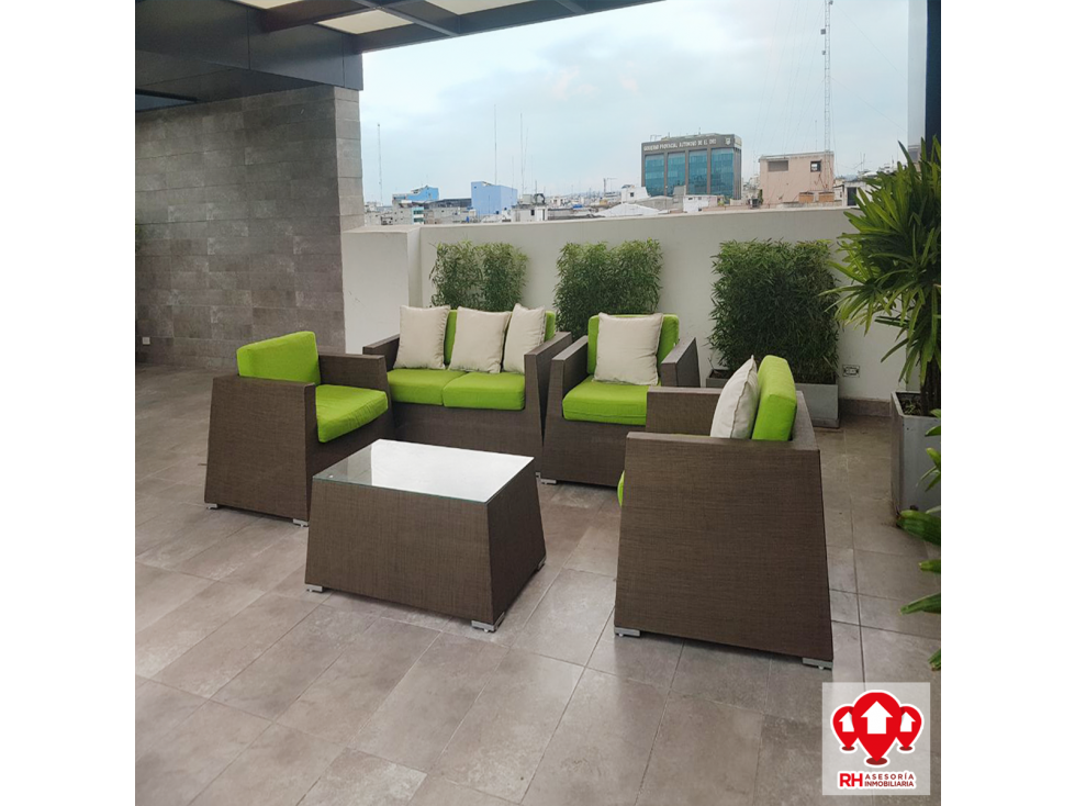 Oficina en alquiler edificio Murano, Machala 304