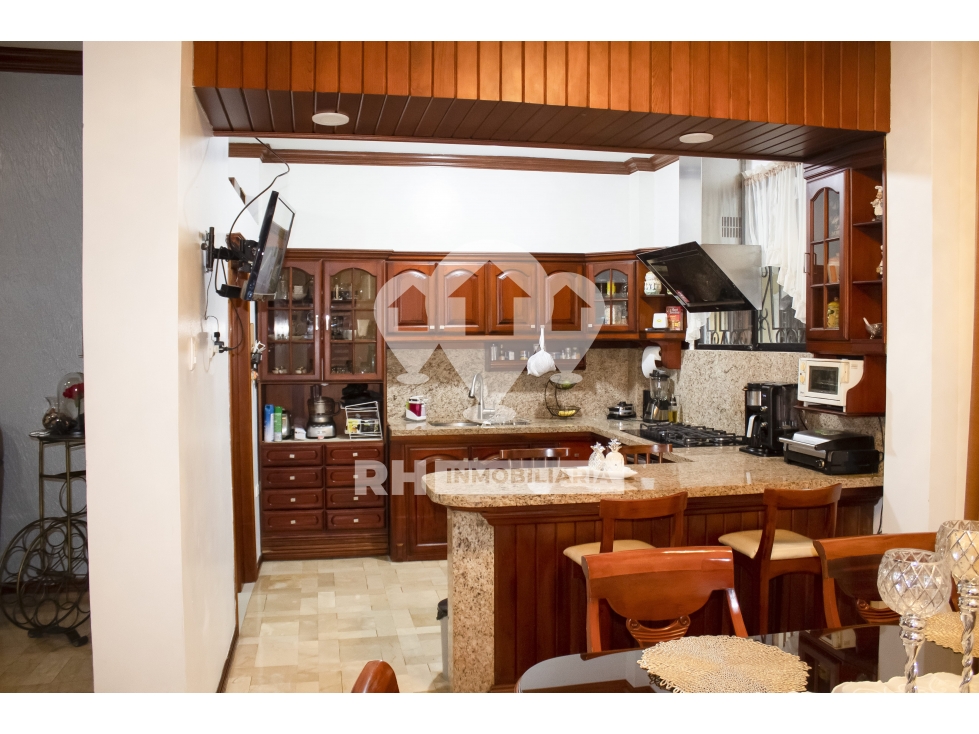 EDIFICIO EN VENTA EN LA CDLA. MIRAFLORES MACHALA #DMAM — foto 5