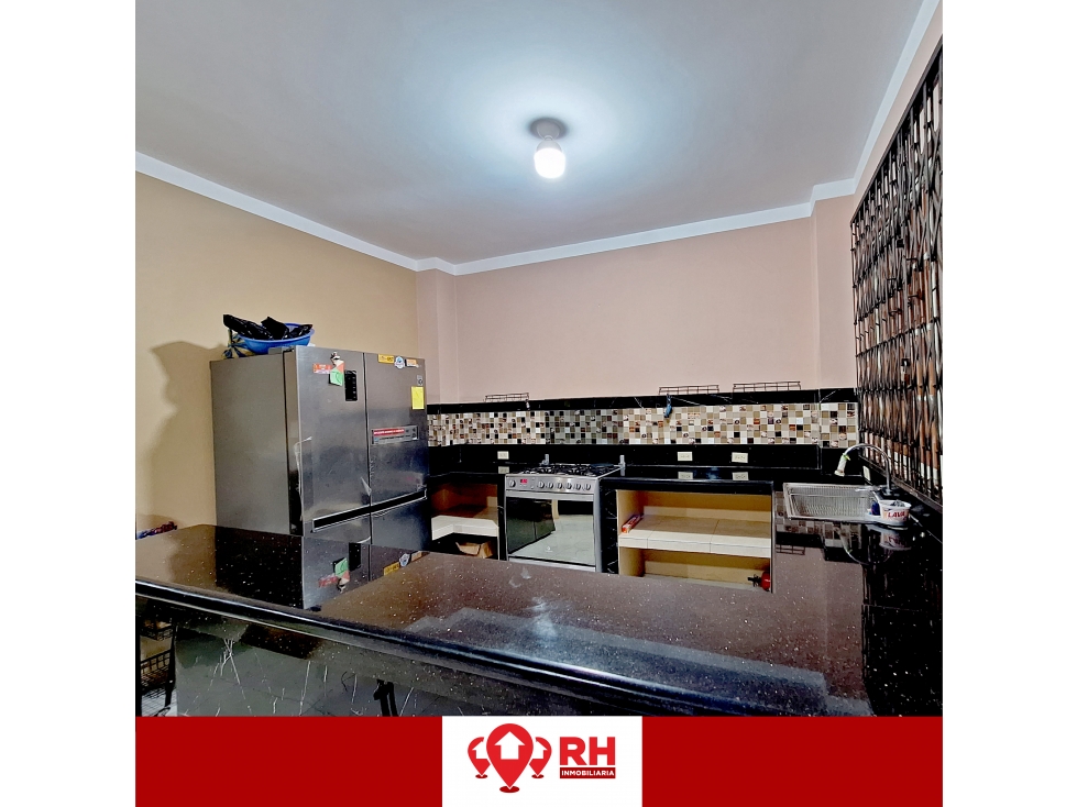 CASA EN ARRIENDO EN EL CAMBIO, MACHALA - 5