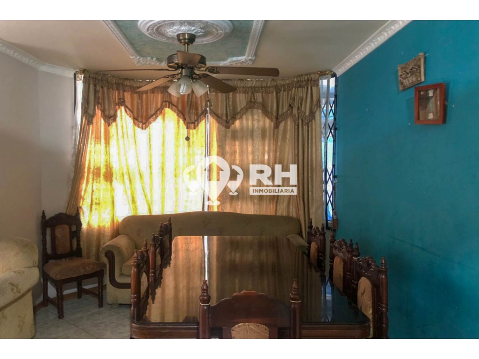 CASA CON LOCAL Y 4 HABITACIONES EN VENTA EN EL CENTRO DE MACHALA #JRS — foto 5