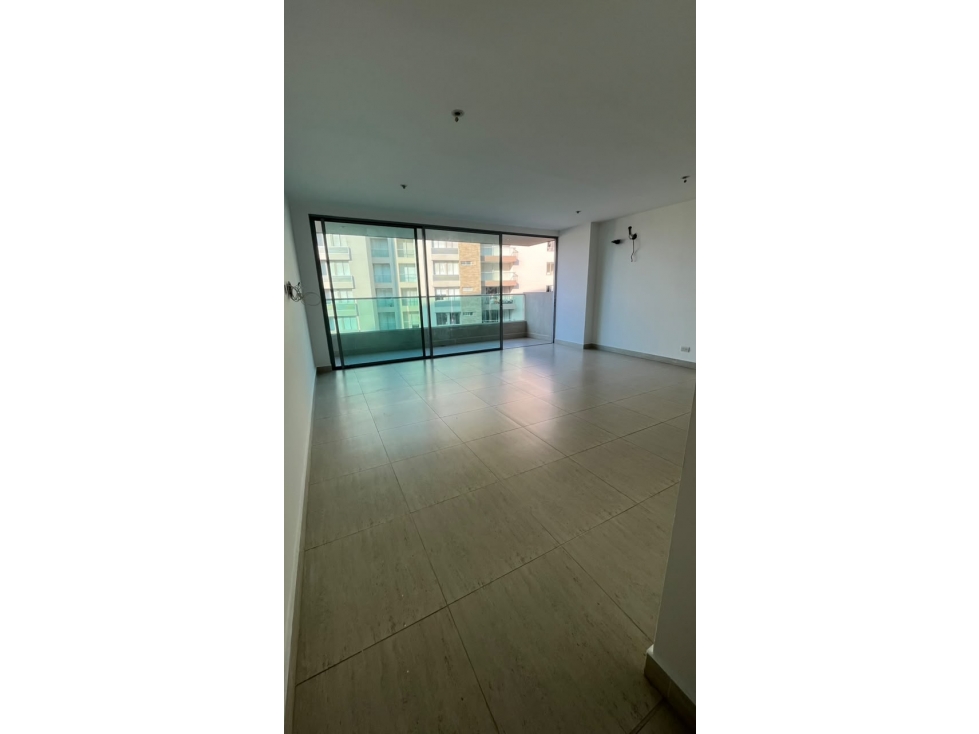 ARRIENDO APARTAMENTO BARRIO ALTOS DE RIOMAR - 2